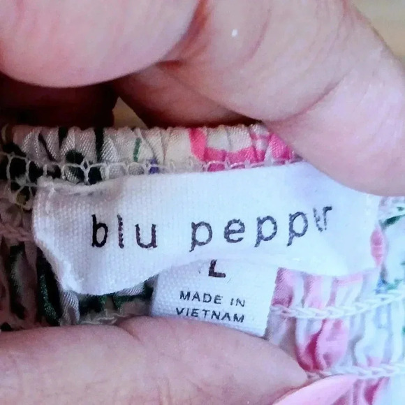 Blu Pepper Women's Floral Square Neck Puff Sleeve Mini Dress - Picture 4 of 5